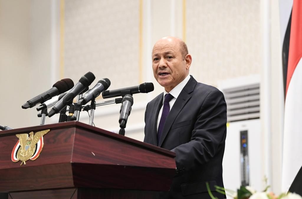 رشاد محمد العليمي | سيرة رئيس مجلس القيادة الرئاسي في اليمن