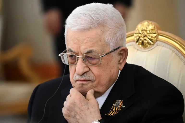 🇵🇸 محمود عباس: السيرة الذاتية الكاملة، العمر، المناصب، وأهم المعلومات عن رئيس دولة فلسطين