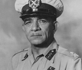 محمد نجيب يوسف