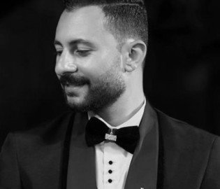 مصطفى الحسن